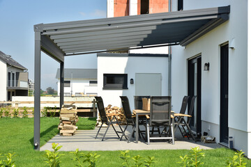 Überdachungslösung für Terrasse und Außenbereich